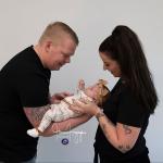 Newborn shoot Merel ouders Astrid & Mark 